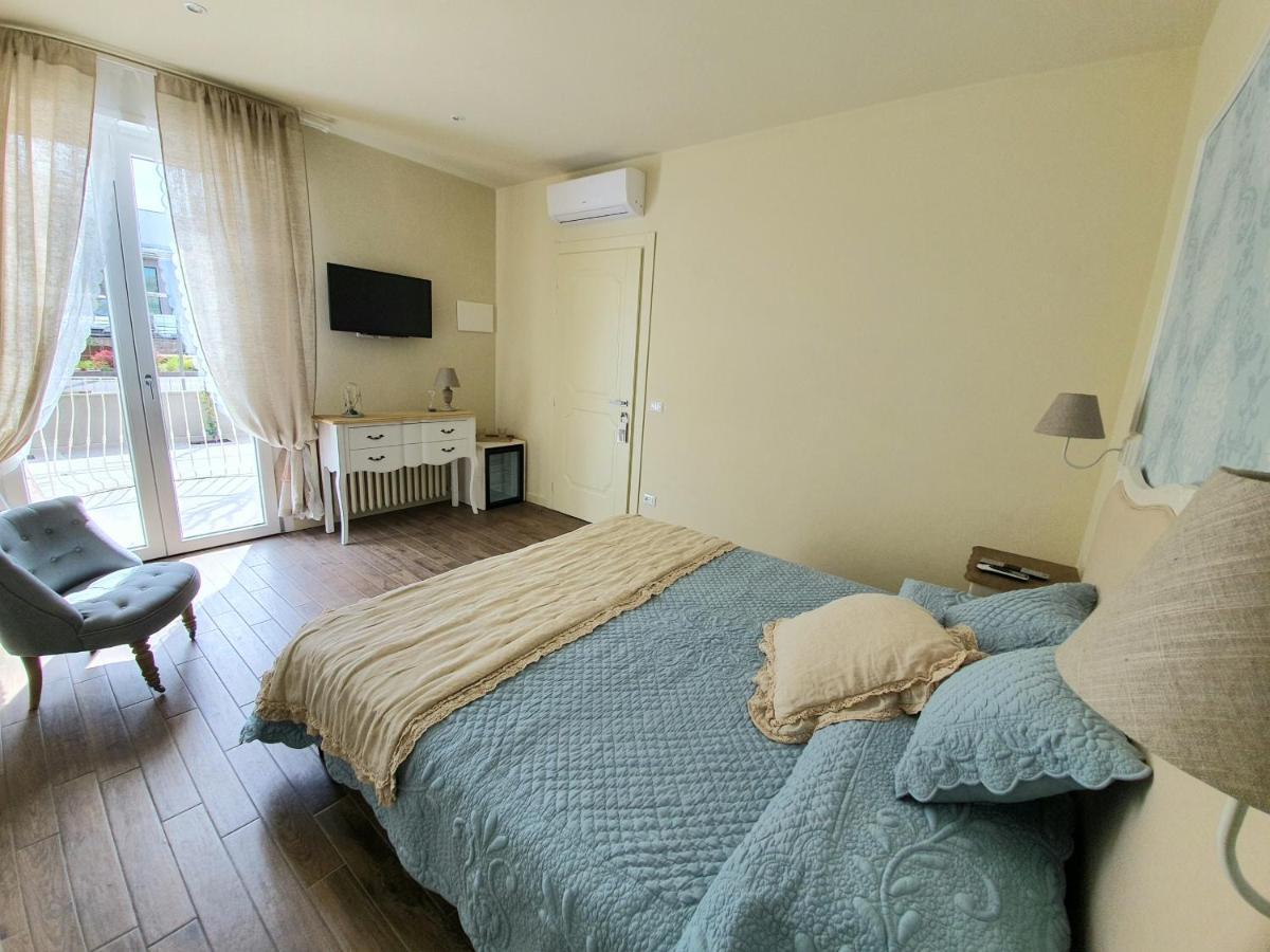 Romantic Home シルミオーネ エクステリア 写真