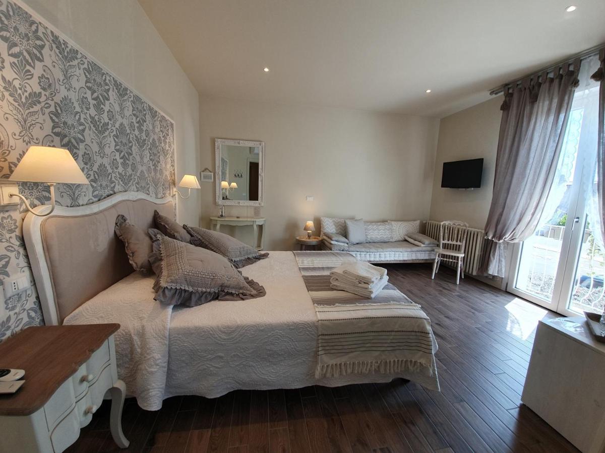 Romantic Home シルミオーネ エクステリア 写真